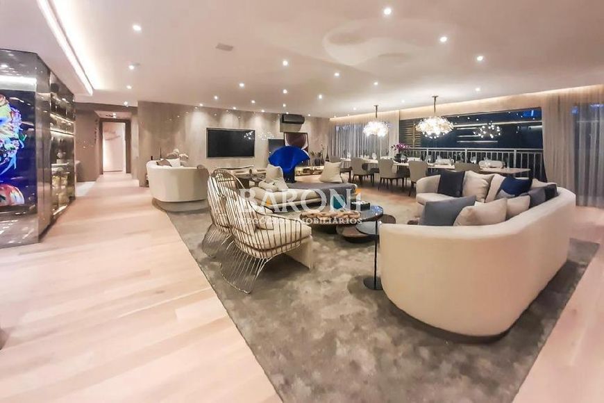 Apartamentos à venda, alto Padrão, inspirado nos melhores hotéis internacionais, hall privativo, doi