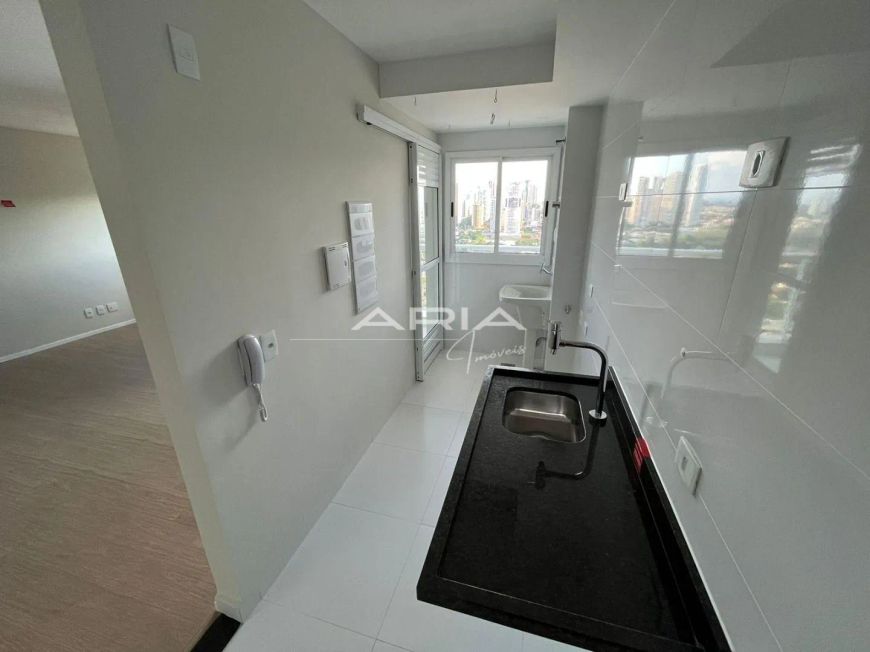 Ed. Vista Parque, Jd. Presidente Londrina PR , Apartamento à venda com 2 dormitó