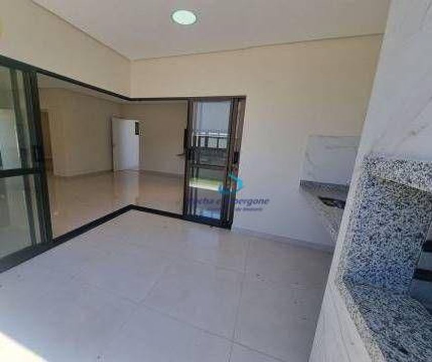 Ótima casa térrea em Condominio Fechado - Londrina, PR.