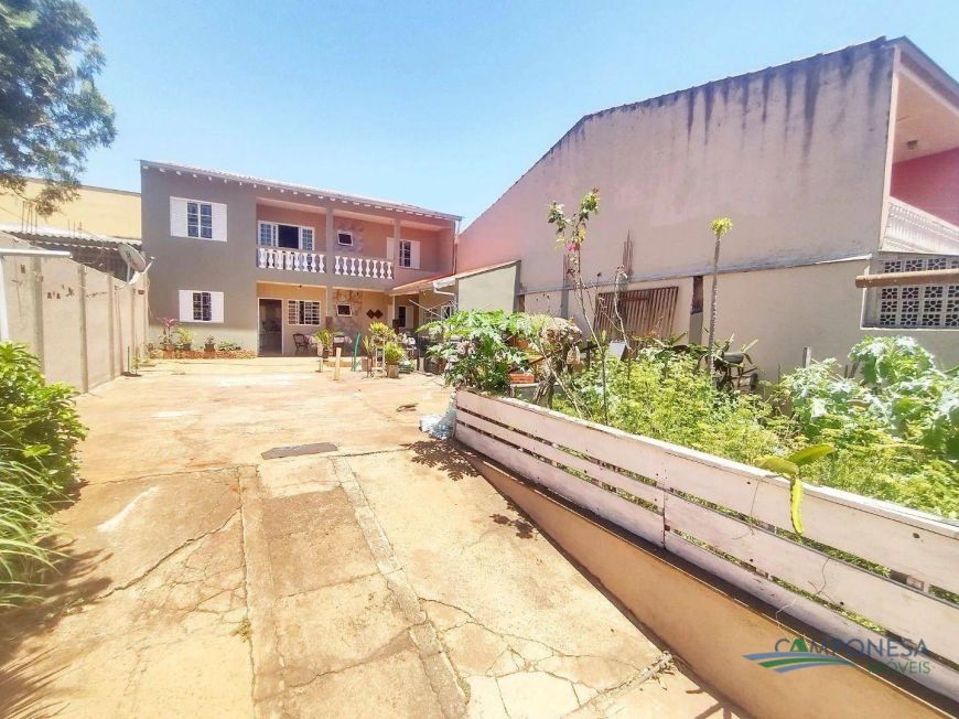 Sobrado com 3 dormitórios amplos à venda, 155 m² por R$ 800.000 - Conjunto Café - Londrina/PR