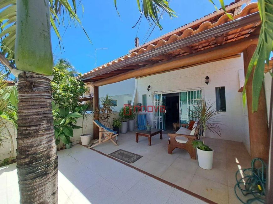 Casa Quatro Quartos para Venda em Stella Maris