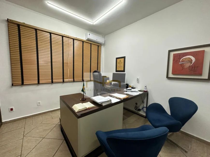 ESCRITÓTIO COMERCIAL