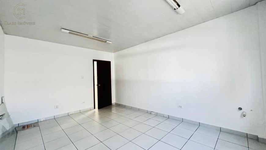 Sala para alugar em Londrina, Centro, com 23.11 m², Condomínio Comercial Marília