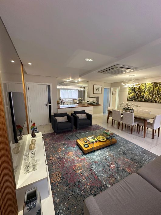 Pituba, Apartamento, 116m², 3/4 1 Suíte, 2 Vagas de Garagem, Dependência Completa, Fino Acabamento