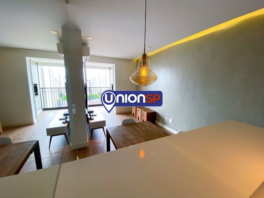 Apartamento com 2 dormitórios à venda, 57 m² por R$ 1.100.000,00 - Moema - São Paulo/SP