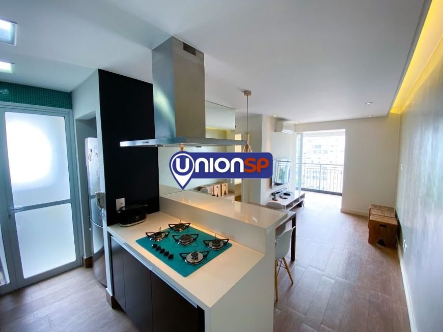 Apartamento com 2 dormitórios à venda, 57 m² por R$ 1.100.000,00 - Moema - São Paulo/SP