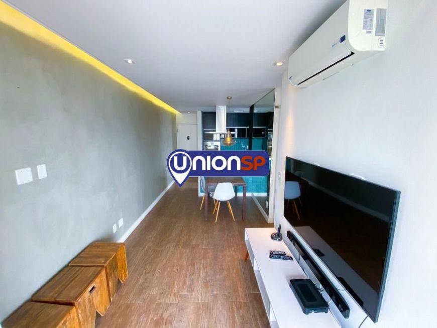 Apartamento com 2 dormitórios à venda, 57 m² por R$ 1.100.000,00 - Moema - São Paulo/SP