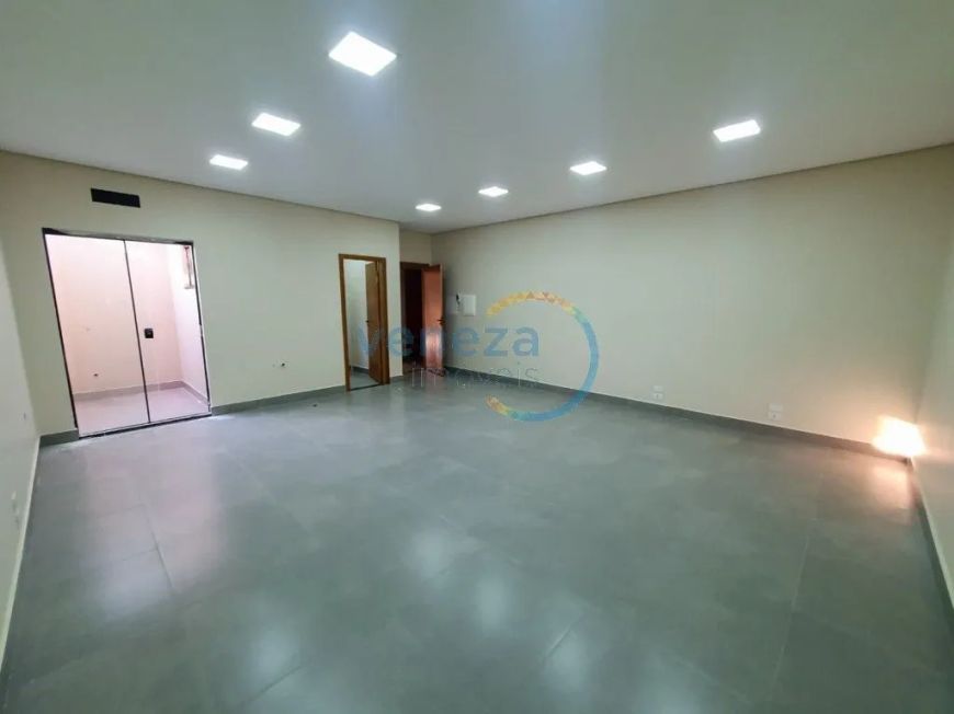 Barracão_Salão_Loja para alugar por R$ 2300.00, 90.00 m2 - PORTAL DE VERSALHES - LONDRINA/PR