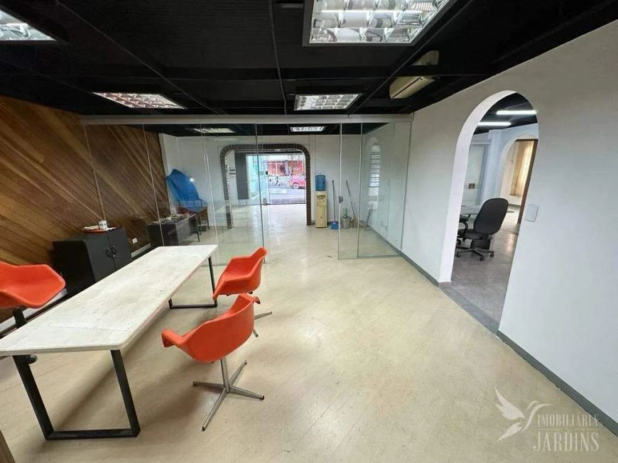 Casa comercial para aluguel, 6 quartos, 4 vagas, Centro - Londrina/PR