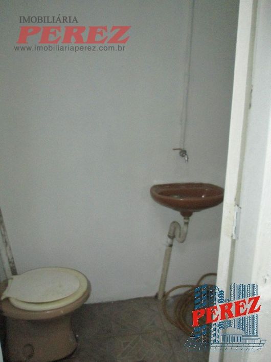 A Imobiliária Perez oferece a você mais uma ótima oportunidade de sala comercial para locação em Lon