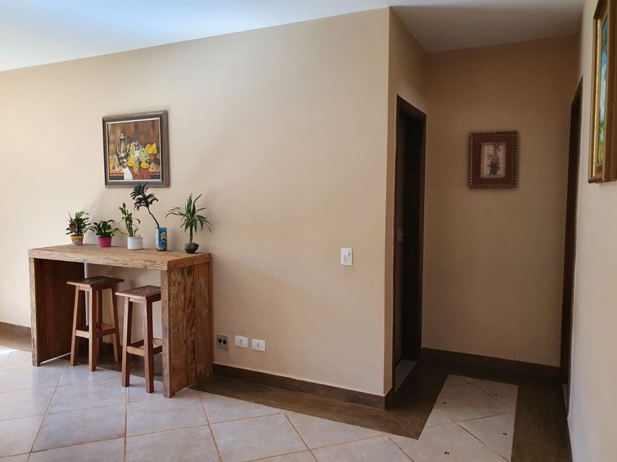 Vende casa na região sul de Londrina