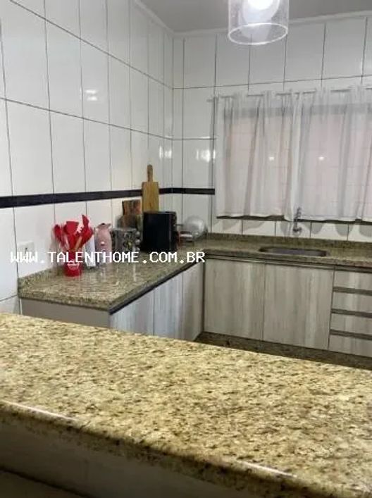 Casa para Venda em Londrina, Jardim Anaterra, 3 dormitórios, 1 suíte, 3 banheiros, 4 vagas
