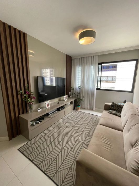 Apartamento no Alto do Itaigara 3/4 sendo 1 suíte, 89m², Nascente,