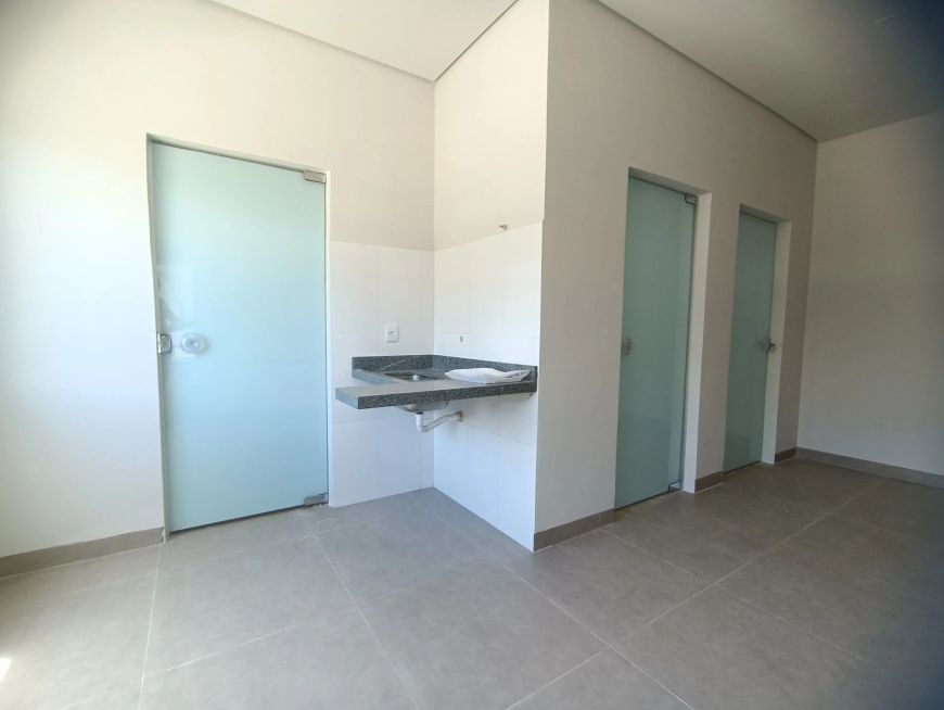 Galpão para alugar de 2300 metros