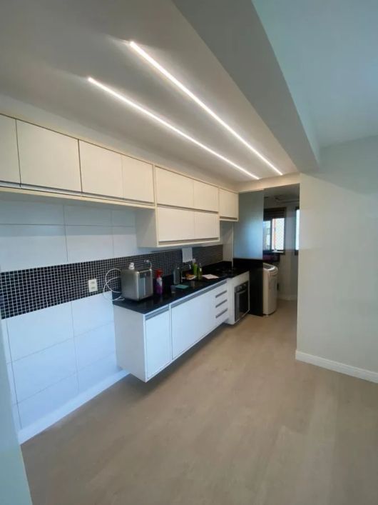 Apartamento 3 Quartos para Venda em Salvador, Paralela, 3 dormitórios, 1 suíte, 2 banheiros, 1 vaga
