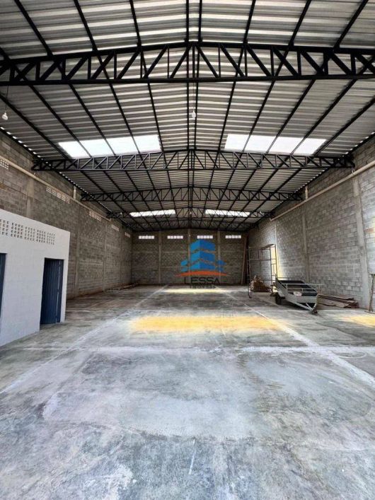 Galpão de 375m² de vão livre ao Lado Da BR-153 (Aparecida de Goiânia)