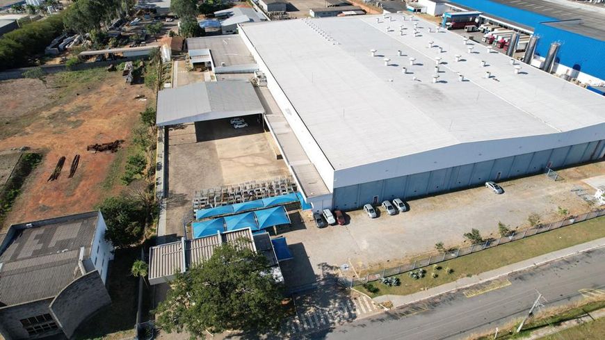 Galpão/Depósito/Armazém para aluguel Polo Empresarial Goias Aparecida possui 16000 metros quadrados