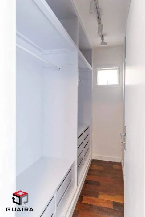 Apartamento 3 dormitórios em Perdizes com 158m²