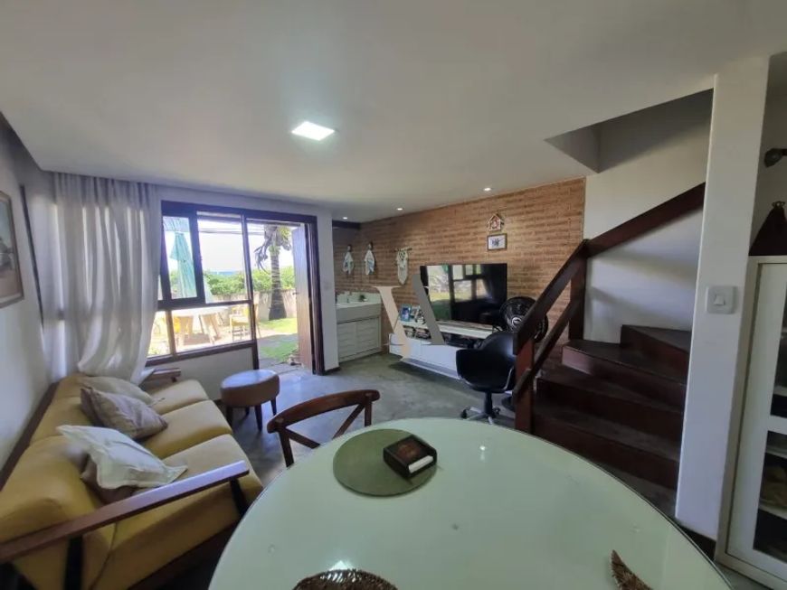 Apartamento tipo Village à venda 2 suítes vista mar
