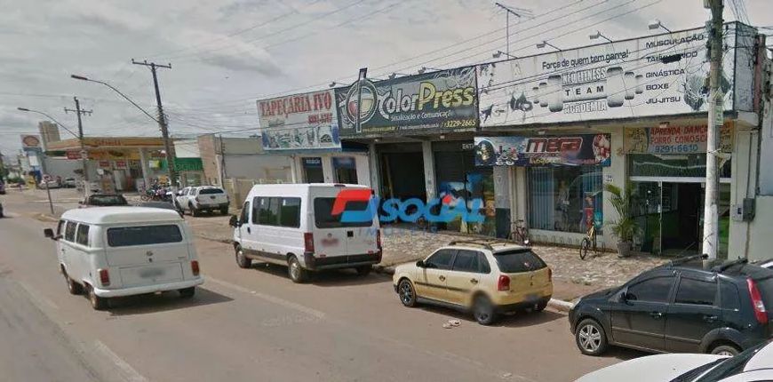 Amplos Galpões comerciais para locação com pátio e entrada para duas avenidas. Av. Jorge Teixeira, B
