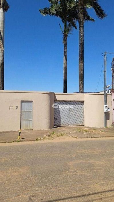 Casa com 2 dormitórios à venda por R$ 200.000,00 - Flodoaldo Pontes Pinto - Porto Velho/RO