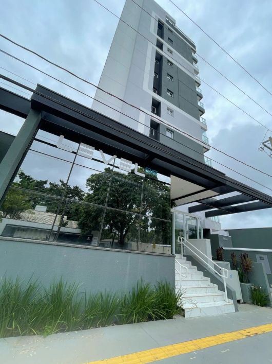 Apartamento de 68 m² no Condomínio Level 86