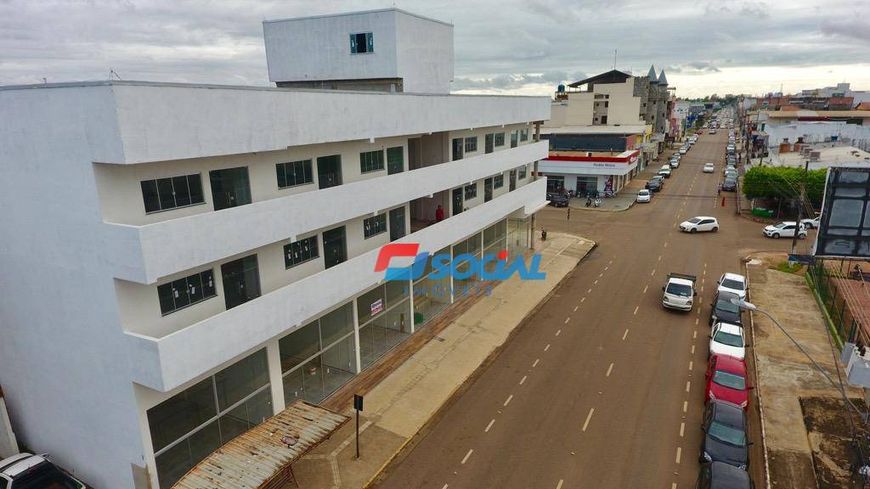 Sala comercial para locação com ótima localização, Localizado na Rua João Goulart esquina com Av Car