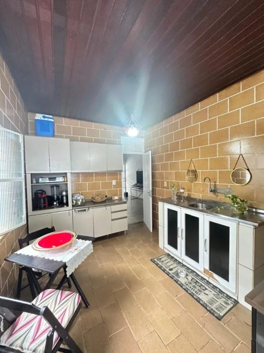 Casa para Locação em Porto Velho, São João Bosco, 4 dormitórios, 1 suíte, 3 banheiros, 4 vagas
