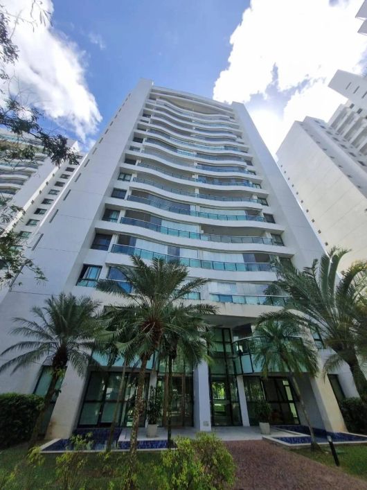 Apartamento Alphaville Le Parc 3 suítes 142m2 Patamares Finamente Decorado Oportunidade