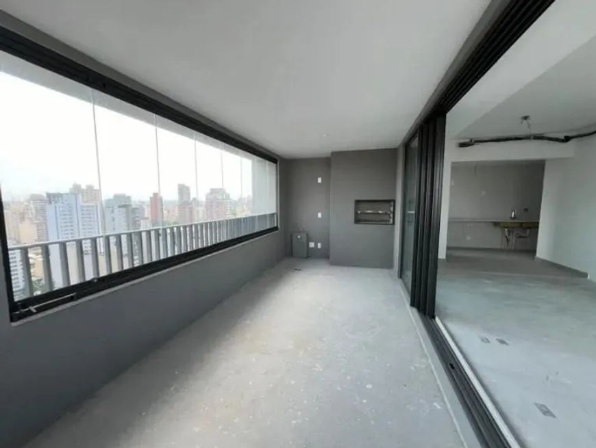 Apartamento com 170 metros, 2 vagas de garagem no Clari Pinheiros, Pinheiros/SP