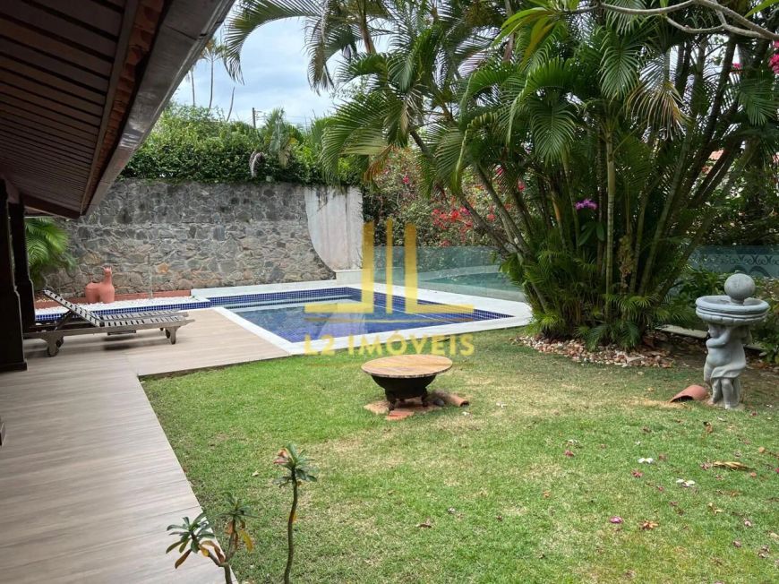 CASA LUXUOSA - 4 SUÍTES - PARQUE LUCAIA HORTO FLORESTAL