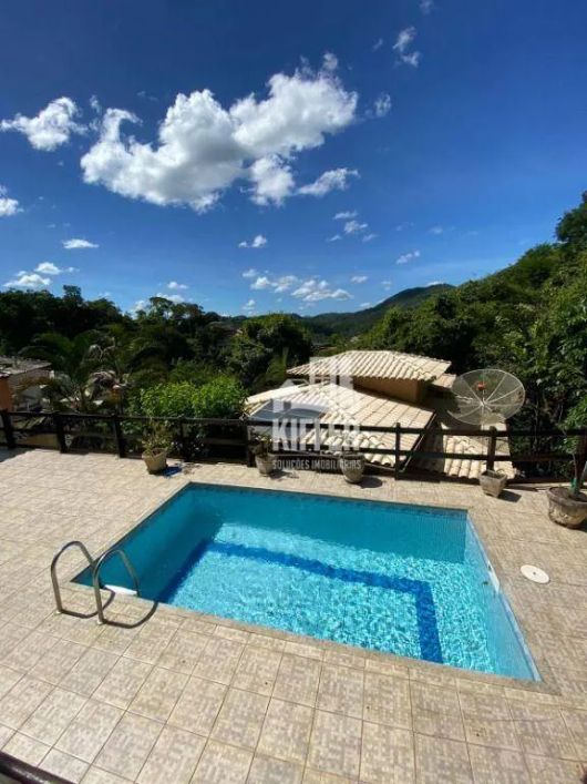 Casa com 3 quartos à venda, 600 m² por R$ 1.250.000 - Pendotiba - Niterói/RJ