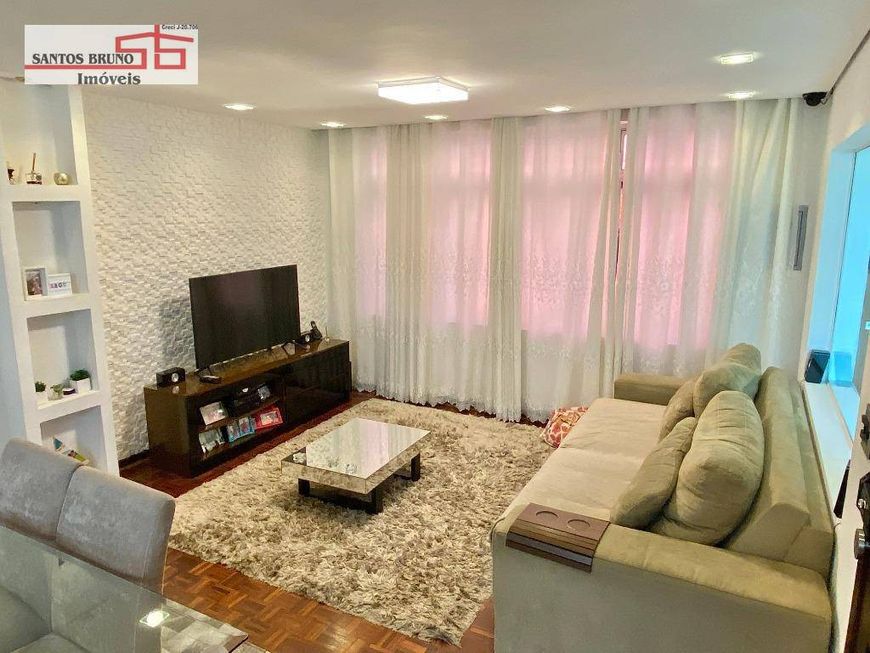 Maravilhoso Sobrado(SEMI-MOBILIADO) de 550m² com 03 Dormitórios Sendo 01 Suíte Churrasqueira Hidroma