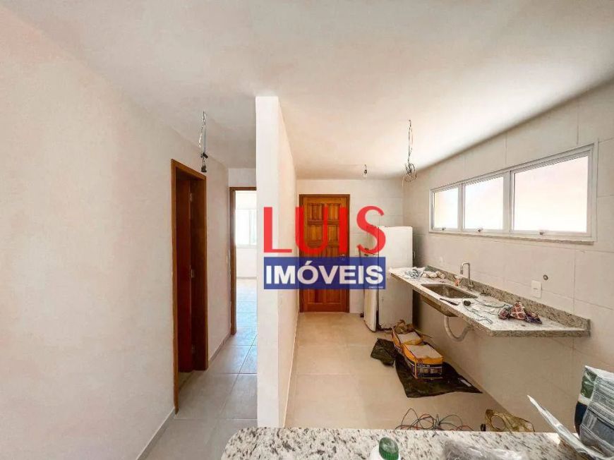 Casa com 3 dormitórios à venda, 91 m² por R$ 590.000,00 - Itaipu - Niterói/RJ