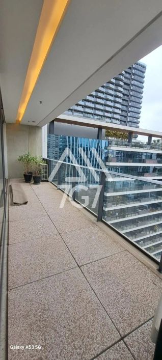 APARTAMENTO FLAT COM DUAS VAGAS NA VILA OLIMPIA