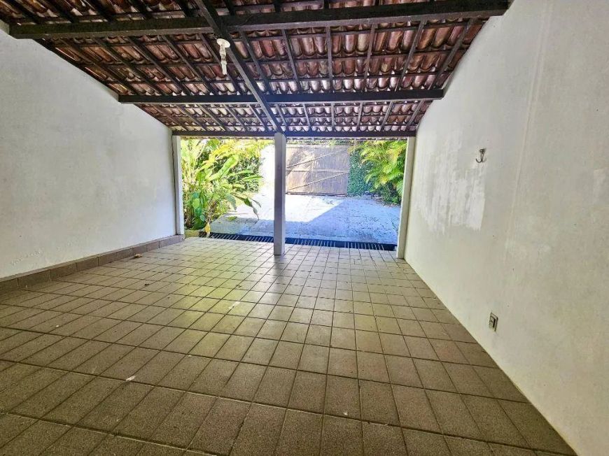 Casa com 5 dormitórios à venda, 350 m² por R$ 1.150.000,00 - Candeal - Salvador/BA