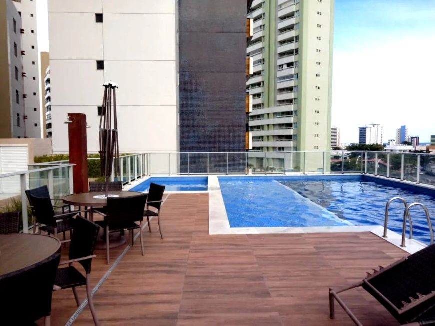 2 quartos revertido para 1 suíte no Itaigara no edifício Neo Itaigara Life