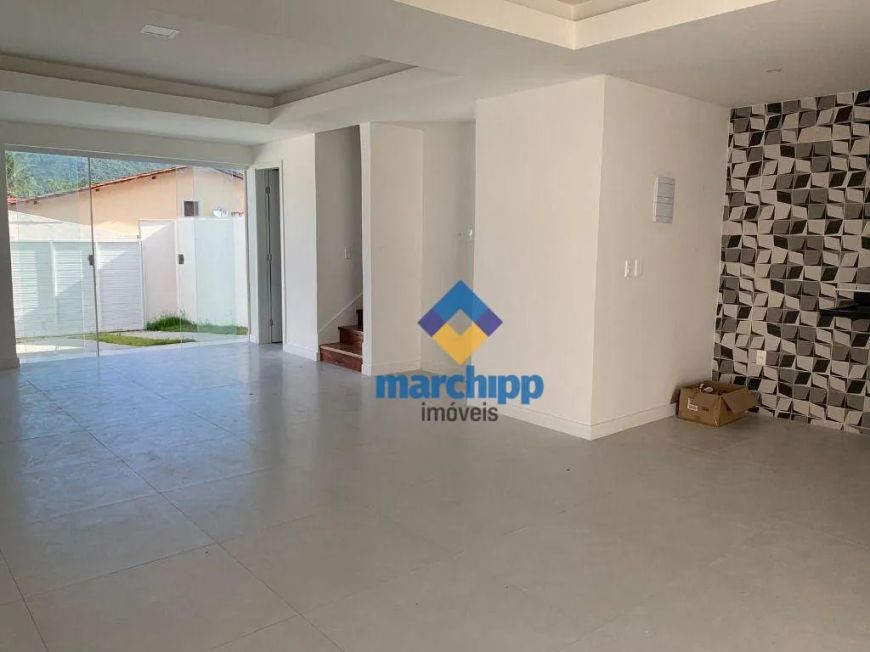 Casa à venda, 112 m² por R$ 650.000,00 - Itaipu - Niterói/RJ