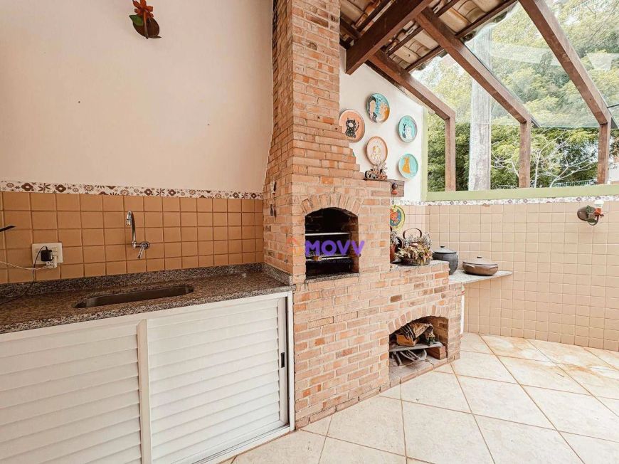 Casa com 3 quartos à venda, 200 m² por R$ 1.000.000 - Maria Paula - Niterói/RJ