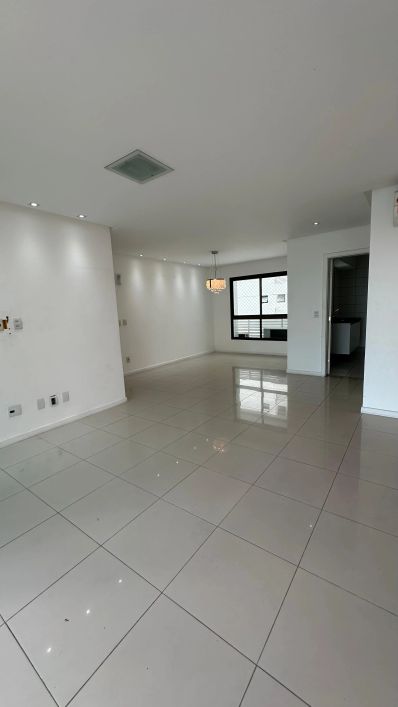 Oportunidade – Apartamento 4/4 sendo 2 Suítes no Le Parc