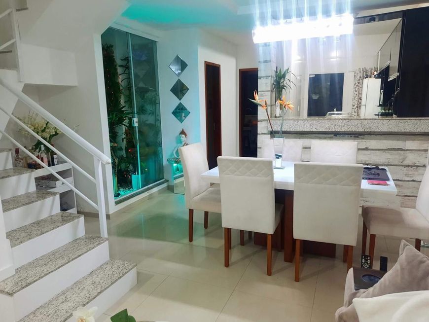 Linda casa em Piratininga
