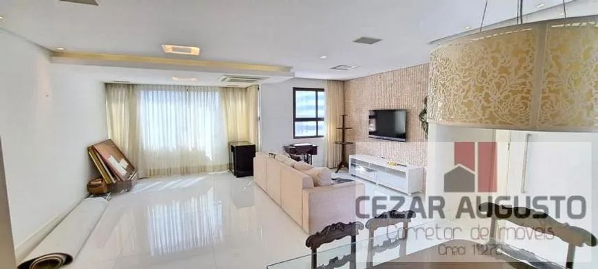 Apartamento para venda tem 130 m² de 3 quartos e 2 garagens no Caminho das Árvores, Salvador , Ba