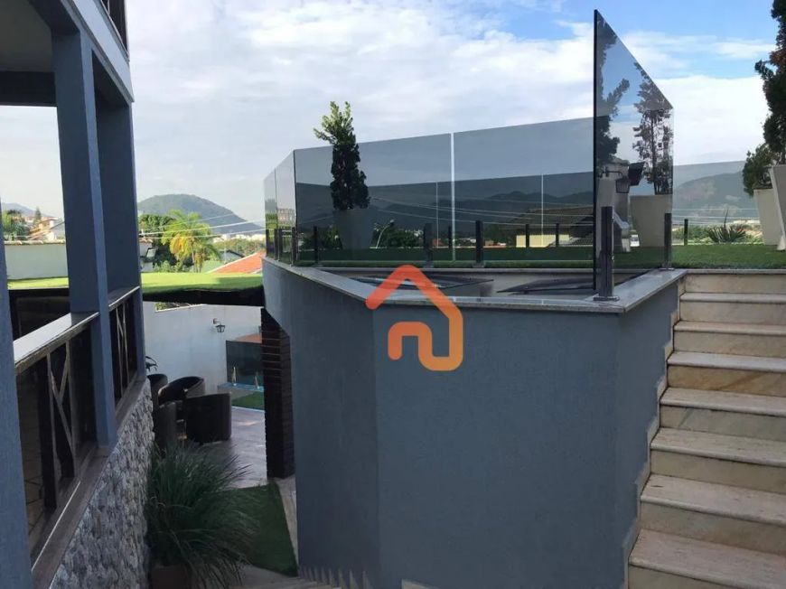 Casa à venda, 395 m² por R$ 3.300.000,00 - Camboinhas - Niterói/RJ