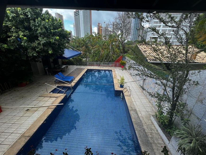 HORTO FLORESTAL, Casa 5/4 sendo 3 Suítes, 900m Construído, Piscina, Oportunidade Única!!!!