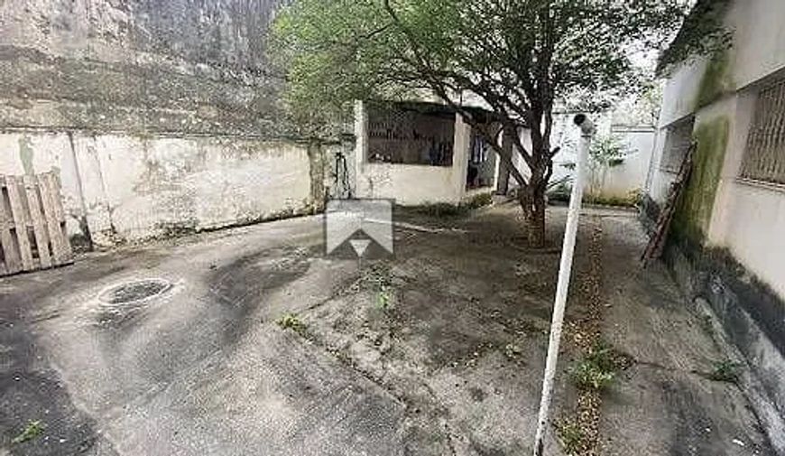 Casa com 8 quartos à venda, 300 m² por R$ 750.000 - Vital Brazil - Niterói/RJ