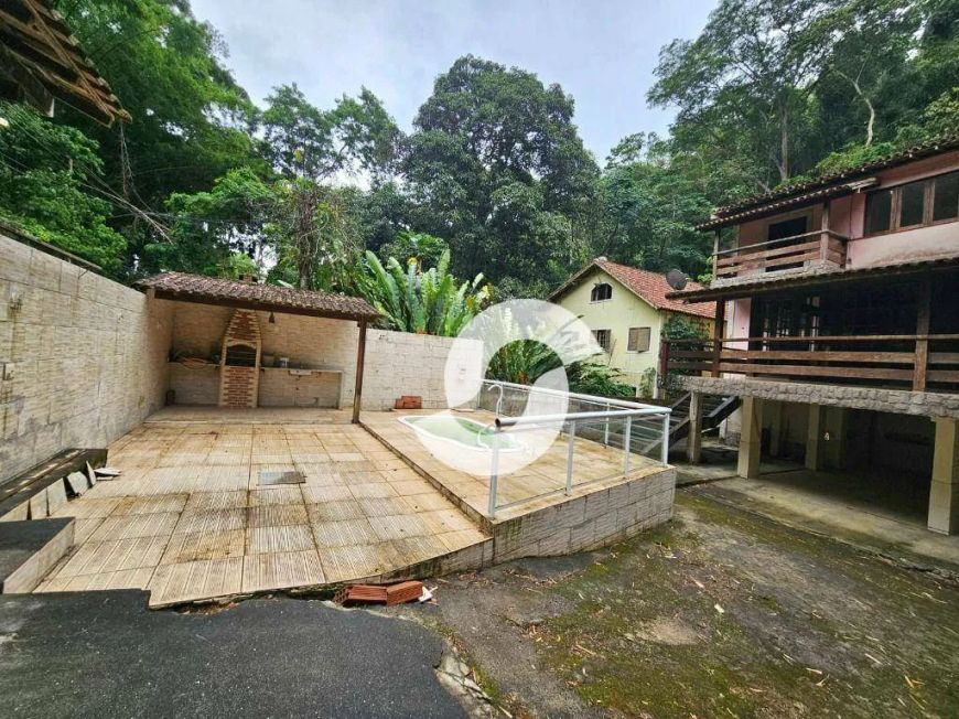 Casa com 5 dormitórios à venda, 325 m² por R$ 700.000,00 - Vila Progresso - Niterói/RJ