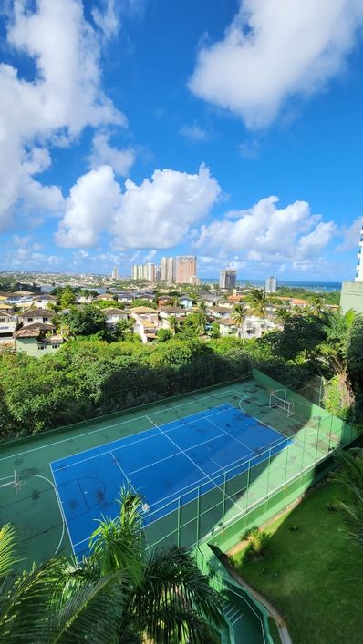 Apartamento para venda tem 162 metros quadrados com 3 quartos em Patamares - Salvador - Bahia.