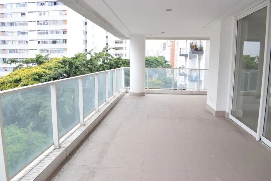 Apartamento com 4 dormitórios à venda, em Higienópolis