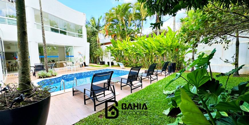 Casa com 5 suítes - 700m² de terreno - 409m² de área construída - Alphaville I - Salvador - Bahia