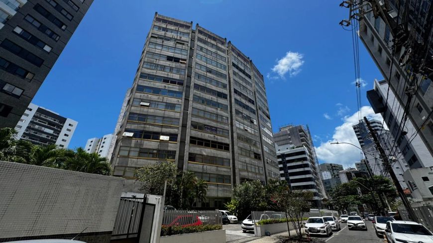 Centro comercial para venda com 65 metros quadrados em Graça - Salvador - BA